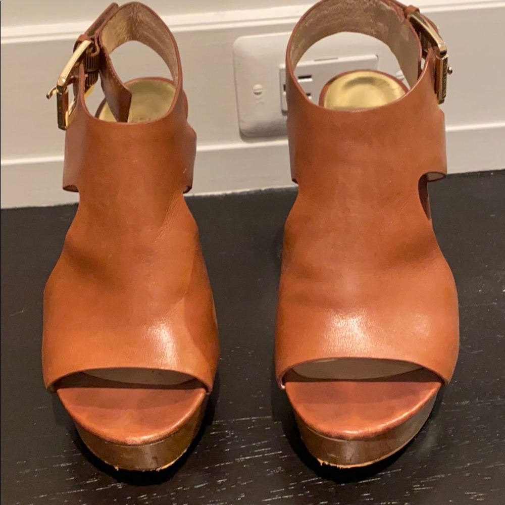 Micheal Kors wedges
